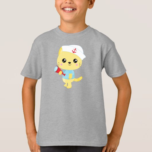 セーラーキャット、ボートキャプテン、セーラーハット、かわいい猫 Tシャツ (正面)