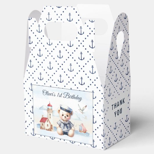 セーラ航海のーかわいいクマ1歳の誕生日と小さな切り妻 フェイバーボックス (オープン)