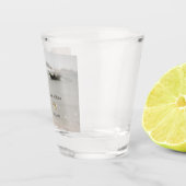 セーリングボートフラワーズビーチ結婚式 ショットグラス (右)