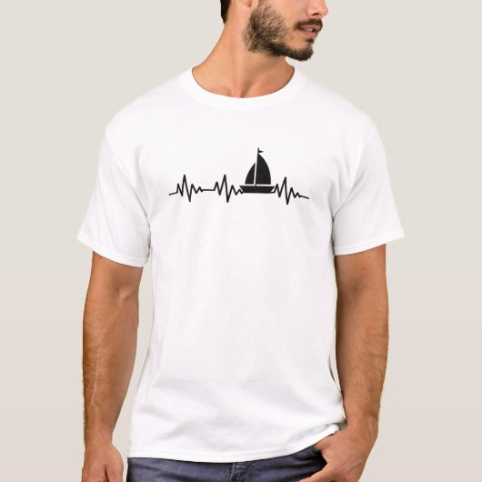 セーリング、ハートビートECG、シーセーリングボート Tシャツ (正面)