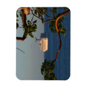 セールアット遠くにサンセットIクルーズバケーション マグネット (縦)