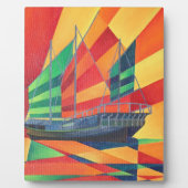 セールジャンク遠くにプレジャーボート フォトプラーク (正面)