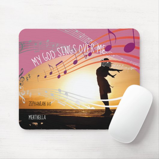 ゼファニア3:17私の神は私の上で歌パーソナライズされたう マウスパッド (マウス)