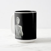 ゼブラの女性 ツートーンマグカップ (正面左)