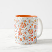 ゼブラオレンジアンドホワイト水玉模様 ツートーンマグカップ (正面右)