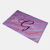 ゼブラガーリー抽象芸術 |かわいいピンク紫モノグラム ドアマット (アングル)