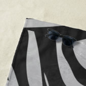 ゼブラストライププリント白黒テクスチャのパターン ビーチタオル (インサイチュ)