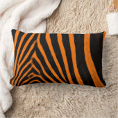 ゼブラストライプ – オレンジ ランバークッション (ブランケット)