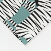 ゼブラパターン フリースブランケット (角)