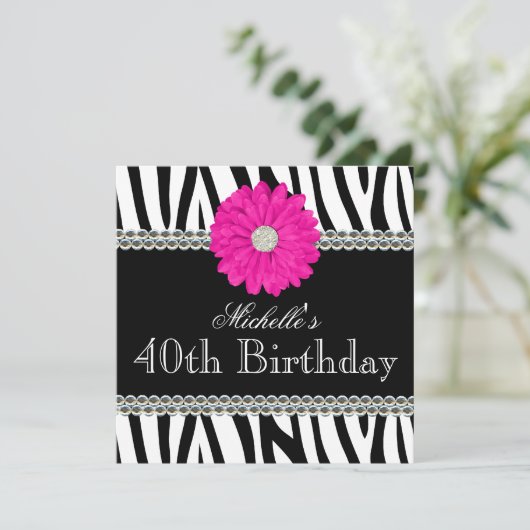 ゼブラピンクデイジーが40歳の誕生日にプリントされた宝石 招待状 (スタンド正面)