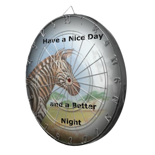 ゼブラポートレート、アンボセリ:サヴァンの精神 ダーツボード (正面右)