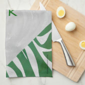 ゼブラモノグラムグリーンアンドホワイトプリント キッチンタオル (四つ折り)
