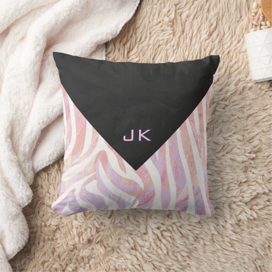 ゼブラモノグラムピンクと白 クッション (ブランケット)
