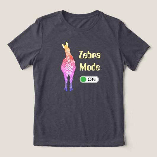 ゼブラモードON、虹色ストライプのカスタマイズ可能 トライブレンドTシャツ (デザイン正面)