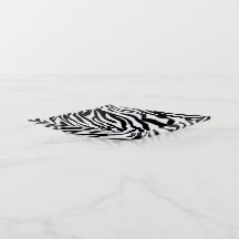 ゼブラ白黒パターンのトレイ