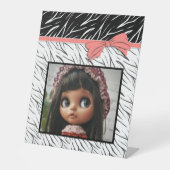 ゼブラ皮白黒タイガーレザーストライプピンク 台座サイン (正面)