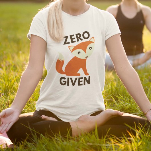ゼロキツネ与え Tシャツ