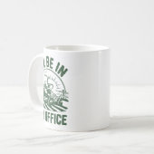 ゼロターン芝刈り機の父 面白い オフィスで芝刈り中 コーヒーマグカップ (正面左)