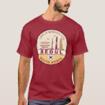 ソウル韓国市スカイラインエンブレム Tシャツ<br><div class="desc">韓国のモニュメントとランドマークを取り上げたソウルのミニマルなカラフルアートデザイン。</div>