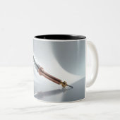 ソニックサージ:医師のスクリュードライバのマグ ツートーンマグカップ (正面右)