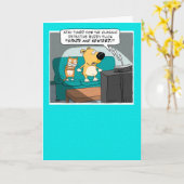 ソファおもしろいーの犬と猫の誕生日カード カード (黄色い花)