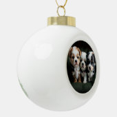 ソファすごいーにかわいい子犬2 セラミックボールオーナメント (左)