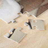 ソファでリラックスしているシャム猫 ジグソーパズル (側面)