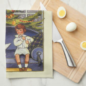 ソファに座る子供たち キッチンタオル (四つ折り)