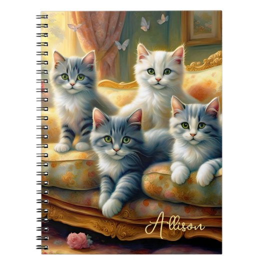 ソファーに寝る猫たち – かわいいヴィンテージの姿 ノートブック (正面)