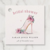 ソフトなバーガンディピンクのハイヒール フラワーブライダルシャワー フェイバータグ (正面)