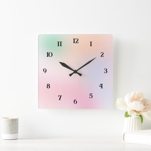 ソフトなパステルピンクと青と緑のぼやけ スクエア壁時計 (ホーム)