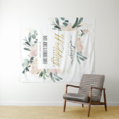 ソフトなブッシュゴールドの花水彩ウェディングウェルカム タペストリー (インサイチュ(横))