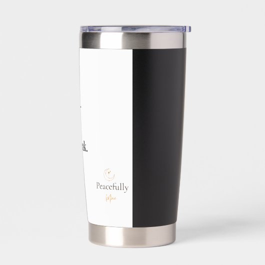 ソフトは弱くない」ミニマルな落ち着いた引用文シール 保温保冷タンブラー (左面)