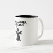 ソフトウェア開発者のためのプログラママジシャン ツートーンマグカップ (正面右)