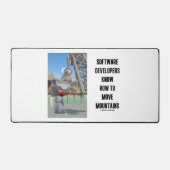 ソフトウェア開発者は山の移動の方法を知っている デスクマット (正面)