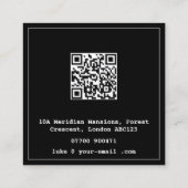 ソフトウェア開発者 ブラック ジオメトリック QR コード スクエア名刺 (裏面)