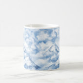 ソフトウォーターカラーの山々 雪雲 青と白 コーヒーマグカップ (中央)