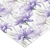 ソフトウォーター色パープルフローラ パターン（の模様が）ある ショートテーブルランナー (コーナー)