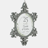 ソフトウォーター葉カラー25周年 スノーフレークピューターオーナメント (左)