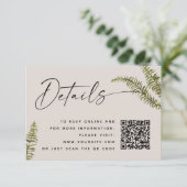 ソフトウォームタウペのシダの結婚式の詳細。植物のQR エンクロージャーカード (スタンド正面)