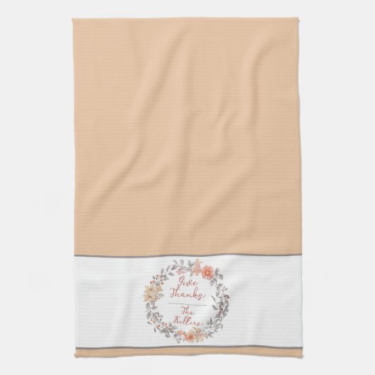 ソフトオレンジ色の水彩フローラリース パーソナライズされた キッチンタオル (縦)