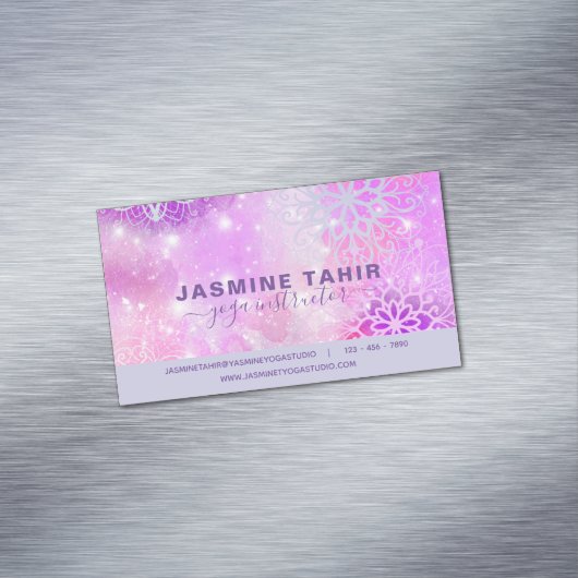 ソフトパステルピンクマレースのようダラアートヨガインストラクター マグネット名刺 (インサイチュ)