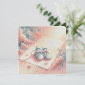 ソフトパステルベビーをテーマにした背景ブルーブティー 招待状 (スタンド正面)