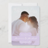 ソフトパープルの写真を使った結婚式の日時お知らせカード 招待状 (正面)
