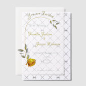 ソフトピンクと淡い色のグリーンのフローラ結婚ズ ベラム紙招待状 (オフセット (招待状))