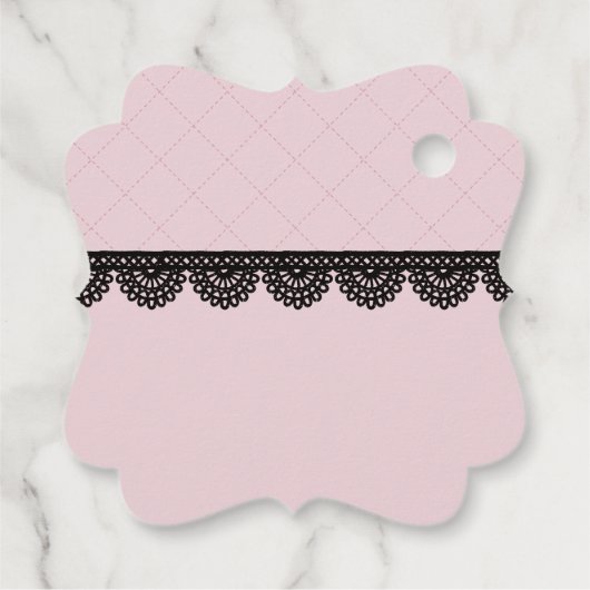ソフトピンクのカスタムウェディングにブラックレース フェイバータグ (裏面)