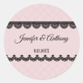 ソフトピンクのカスタムウェディングにブラックレース ラウンドシール (正面)