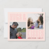 ソフトピンクのハグ＆キス 2 家族写真バレンタイン シーズンカード (正面)