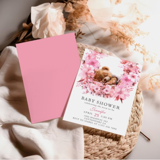 ソフトピンクのフローラ眠っているテディベア赤ちゃんシャワー 招待状