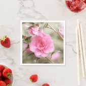 ソフトピンクの椿の花 スタンダードカクテルナプキン (インサイチュ)